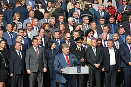 President of Ukraine, Petro Poroshenko at this year’s inauguration & ceremonial parade of KSMA cadets
